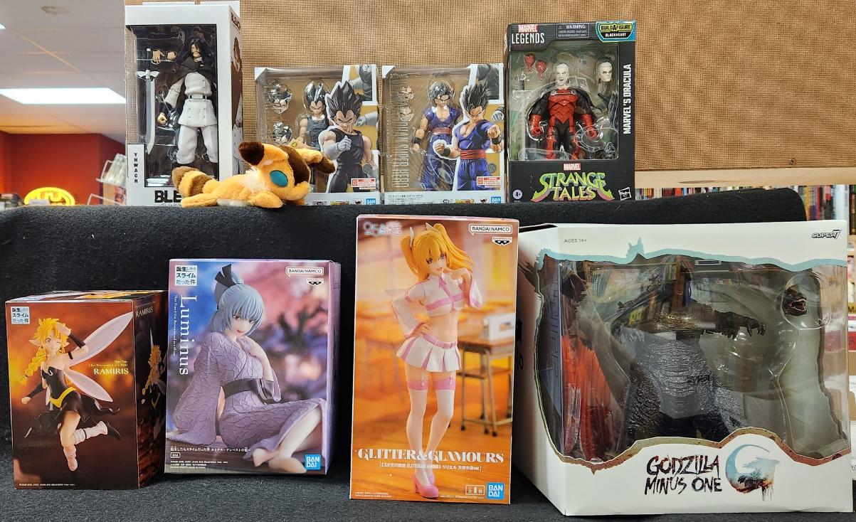 Variety of manga graphic novels and popular series collections
